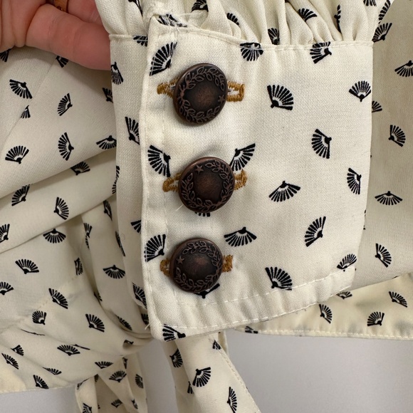 Soul Sister Clothing Blouse, S - Picture 3 of 7